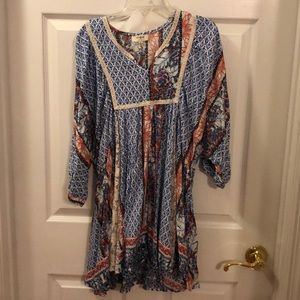 Umgee top size large